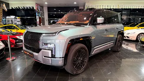 YangWang U8 Premium Edition 2023 - 5 YEARS WARRANTY WITH SERVICE CONTRACT - Luxury EREV Off-Roader