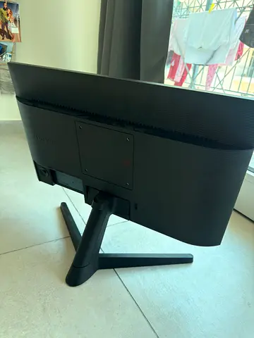 SAMSUNG 22INCH HD MONITOR