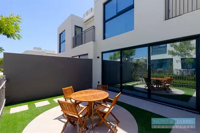 2 Bedroom Townhouse for Rent on Falcon Island - Brand New