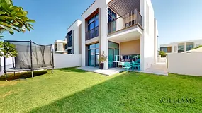 FULLY FURNISHED | ELEVATED VILLA | CLOSE TO POOL