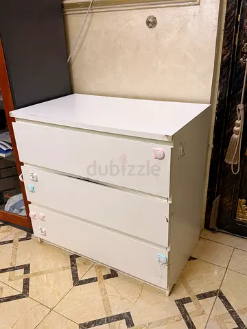 White 3-Drawer Chest/Dresser - Compact Storage