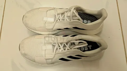 100% Original Adidas Senseboost Go Running Shoes – Size 44 | Brand New | Never Worn