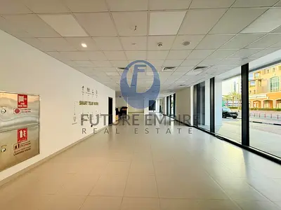 Premium Shop | Near Metro I deal Location