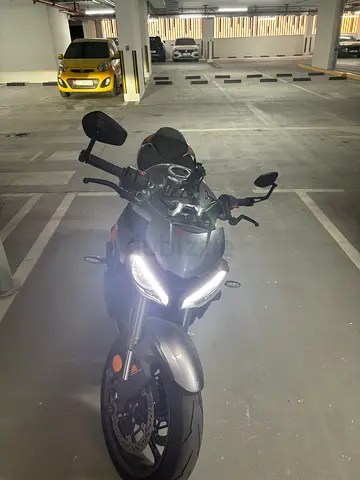 Triumph Street triple RS 765