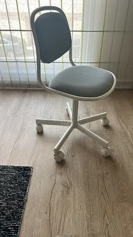 Study chair