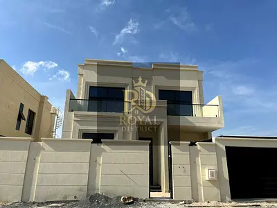 فيلا فاخرة للبيع في مدينة تلال || مساحة واسعة || ملكية حرة || بدون رسوم خدمات || جاهزة للسكن || جميع الغرف رئيسية