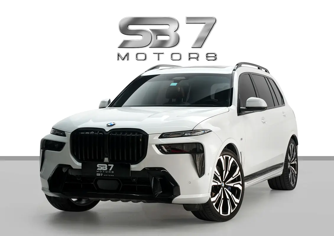 BMW X7 2025 — photo 1 of 13