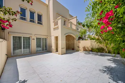 Vastu | Type 1M | Vacant | Spacious Layout