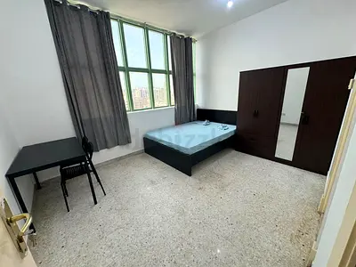 Master bedRoom for rent monthly plan mandinat zayed near sumith school