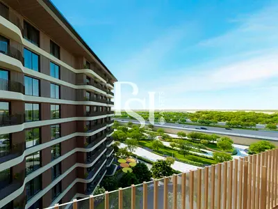 Luxurious Living | Balcony | Prime Location