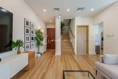 Upgraded | Landscaped 3BR | Vacant on Transfer