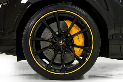 صورة مصغرة 8 لـ 2021 Lamborghini URUS