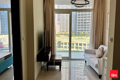 Central | Furnished | Calm | Half year lease opt