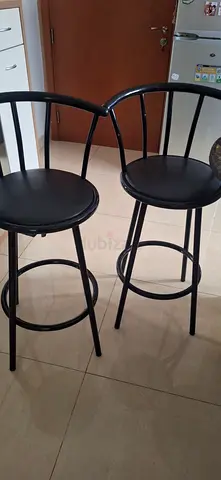Set of 2 Black Metal Bar Stools with Backrest — Good Condition