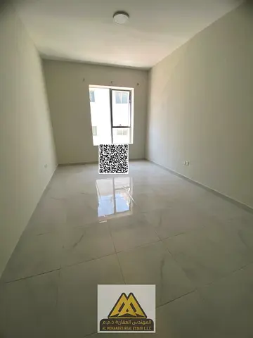 مساحة استثنائية وموقع لا يتكرر على شارع الشيخ عمار مباشرة مع قرب جميع الخدمات والمرافق