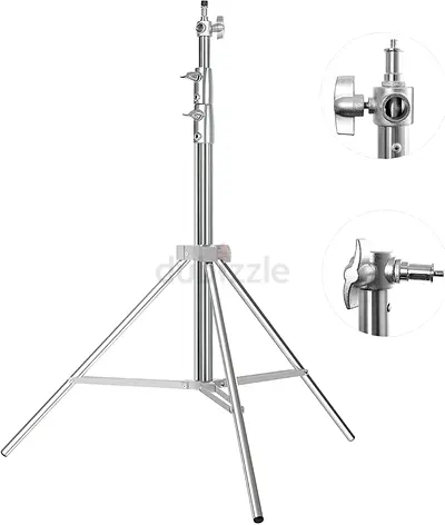Heavy-Duty Light Stand / Studio Tripod - Adjustable Height