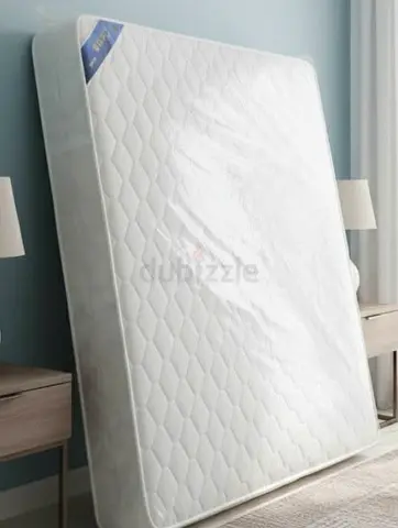 Brend New King size 180x200 spring mattress Available 22 cm thikniss