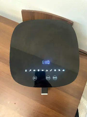 Used air fryer with Touch Display - Good Condition