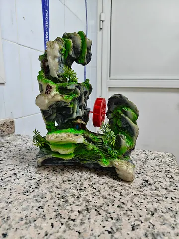 Aquarium Decorations with free Food