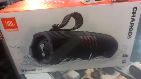 JBL Charge 6 Portable Bluetooth Speaker - Boxed, Good Condition