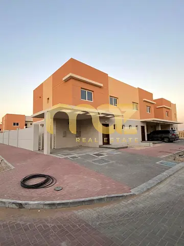 Vacant Unit | Free Hold | Corner Plot | Call Now