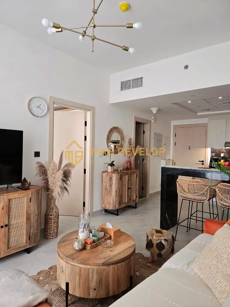 Motivated Seller | Vacant | High Floor