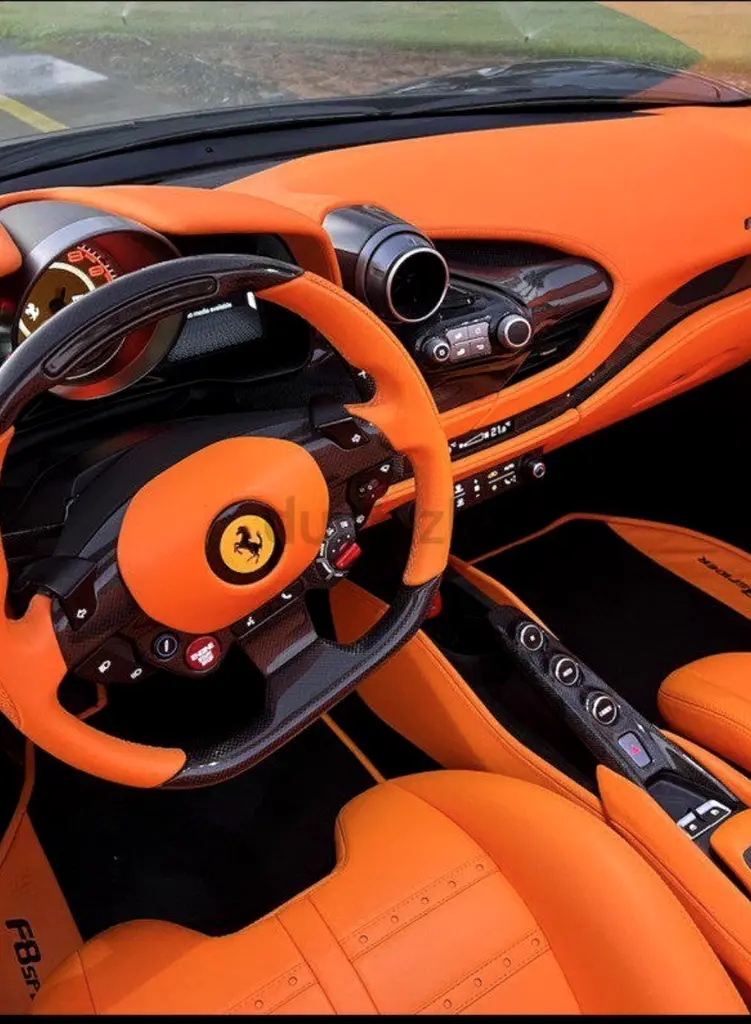 Ferrari F8 Spider 2022 — photo 1 of 8