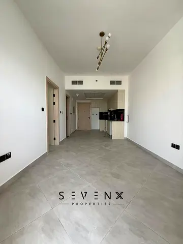 Modern 1BR | Pool & Gym | Al Jaddaf