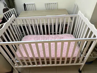 White Wooden Baby Crib with Mattress - Good Condition