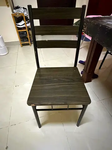 Simple wooden dining table with 4 chairs - good condition
