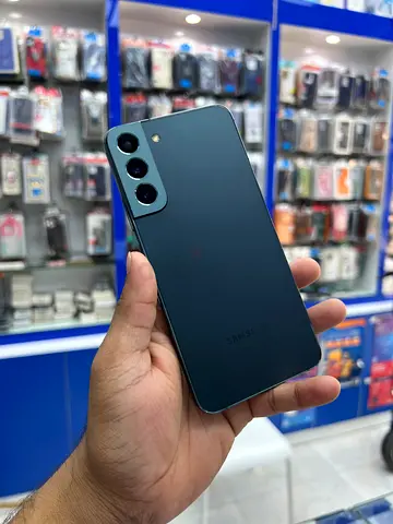 Samsung S22 plus 8/256GB