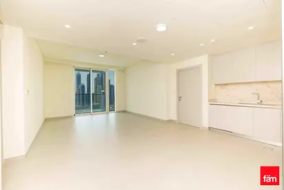 AVAILABLE NOW | MARINA SKYLINE VIEW | HIGH FLOOR