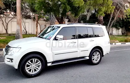Mitsubishi Pajero GLS 3.8 Top 2020 Model No1 Option Fully Automatic GCC Family used Sale