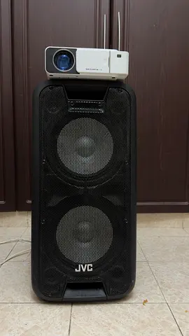 JVC Party speakerprojector