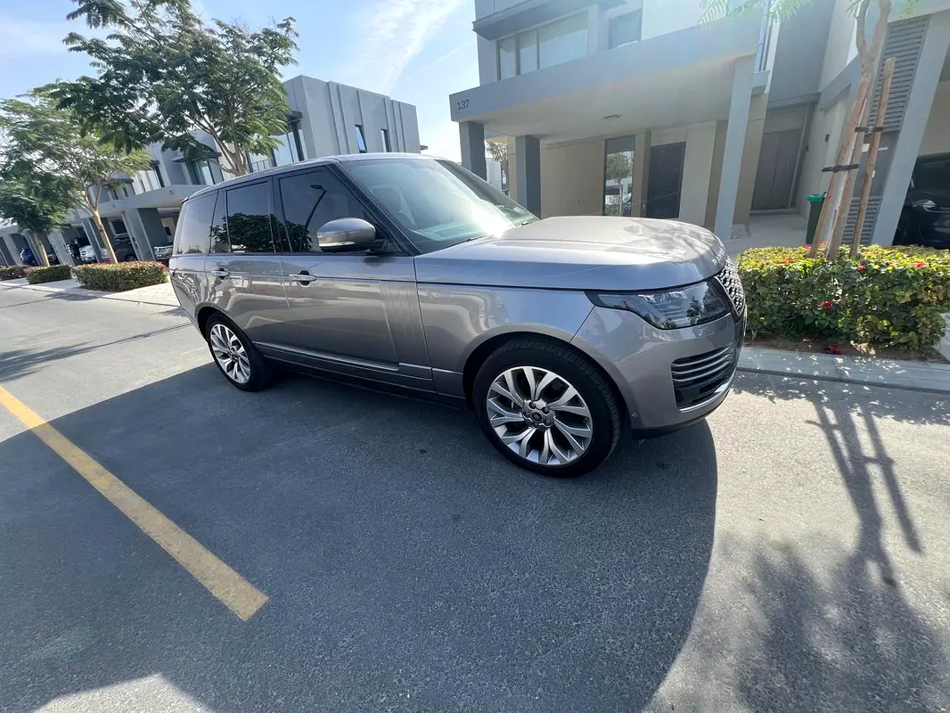 Land Rover Range Rover 2020 — photo 1 of 19