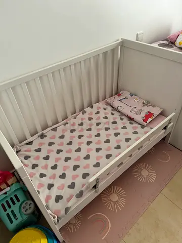 Baby cot Ikea