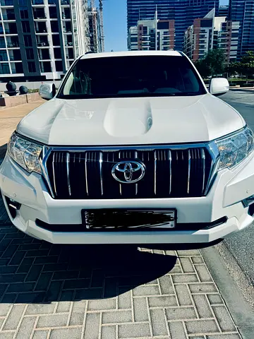 Toyota Prado GXR 2023 GCC Specs original paint bumper to bumper