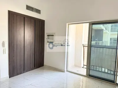 NEW CONDITION STUDIO AVAILABLE FOR RENT IN NEW BUILDING