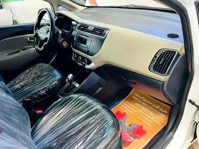 2016 KIA RIO 照片 10