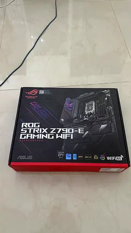 ASUS ROG Strix Z790-E Gaming WiFi Motherboard (Boxed) wit intel cpu i5-13600k