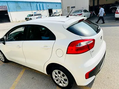 2016 KIA RIO 照片 7