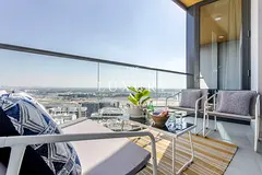 Luxury 1BR | Spacious Layout | Prime Location