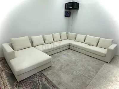Looks great condition the one brand Ushape sofa