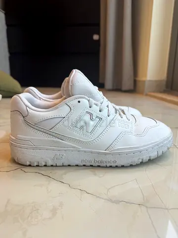 New Balance 550