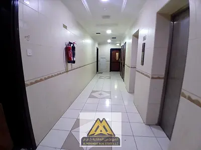 Separate large living room | Practical and comfortable layout | Closed kitchen | Free maintenance by landlord | Vibrant location close to all services