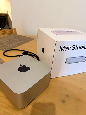 Mac Studio With M4 Max-14 Core Processor/36GB RAM DDR5/512GB SSD/ Silver