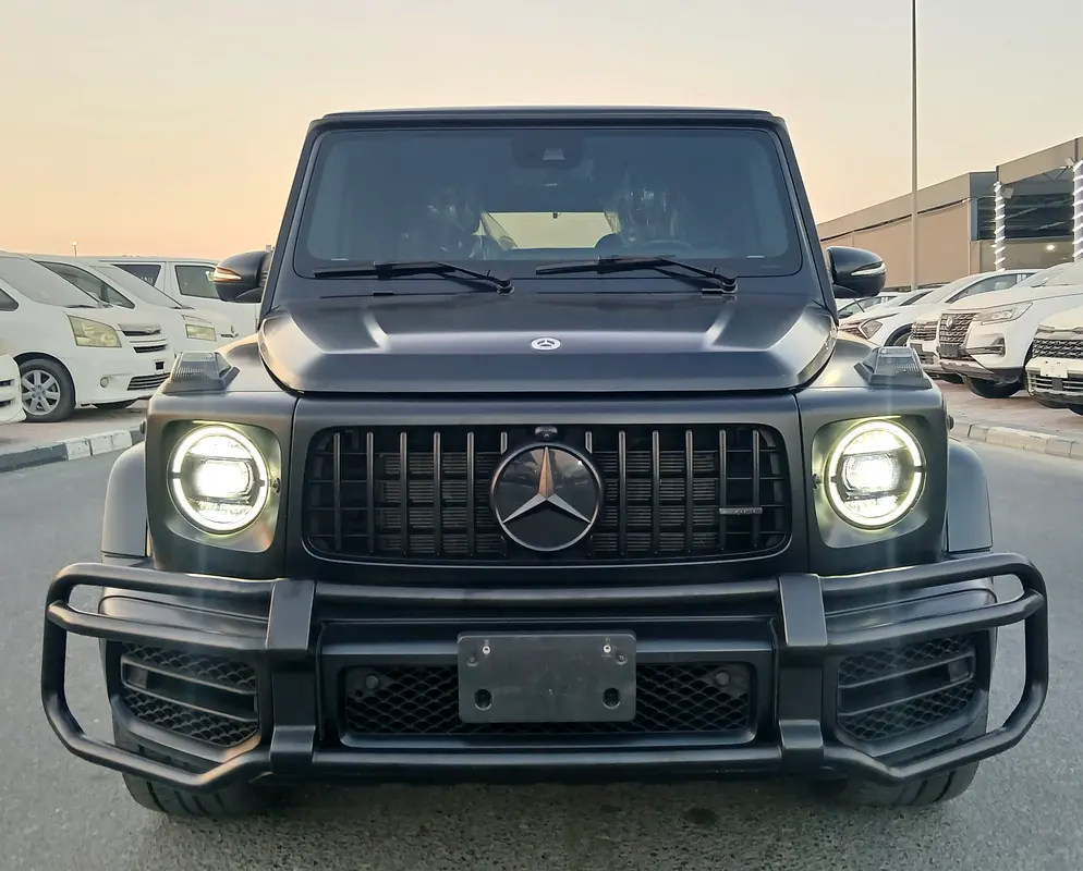 Mercedes-Benz G-Class 2023 — photo 1 of 17