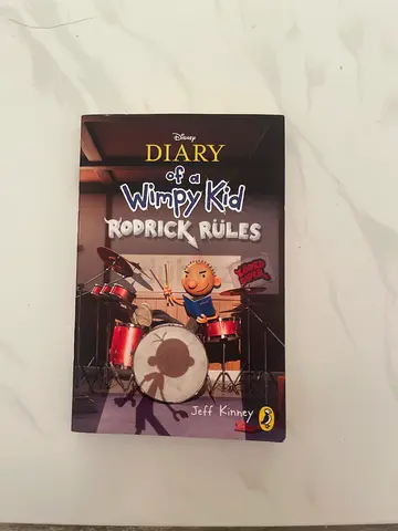 Diary of a Wimpy Kid: Rockin Rules (Book 9) - Jeff Kinney