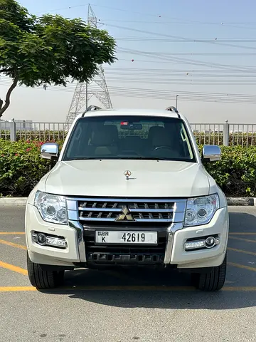3.8L 1088/-AED EMI Mitsubishi Pajero 2020 GLS Top Line - GCC Specs - Well  Maintained