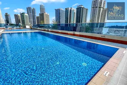 Large 1BR with Panoramic Lake View | Majestic Tower | 1000 Sq.Ft